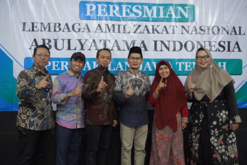Dalam Rangka Peresmian Perwakilan Provinsi Jawa Tengah, LAZNAS Abulyatama Indonesia Gelar Acara Peresmian hingga Santunan Anak Yatim