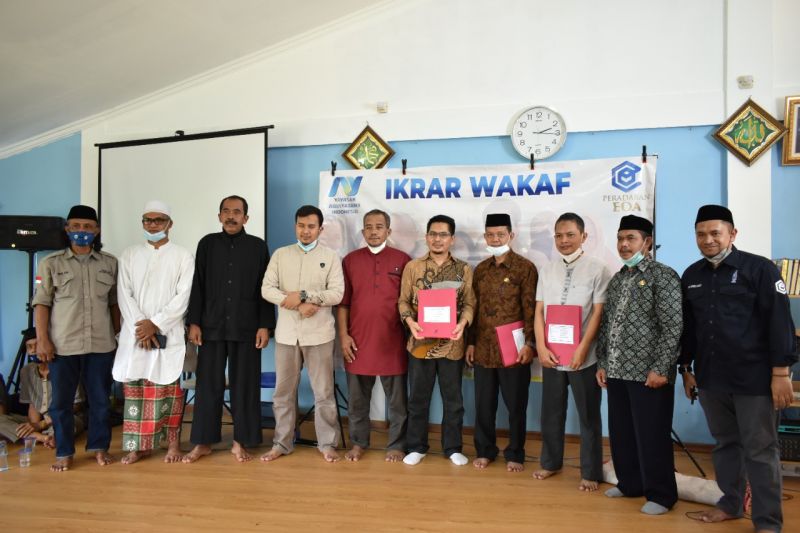 KUNJUNGAN DEWAN SYURO PERADABAN PADA PROSES IKRAR TANAH WAKAF DI RUMAH QUR`AN GARUT