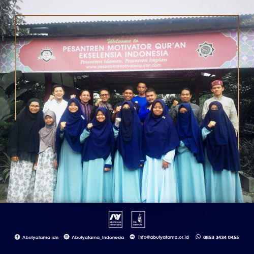 Studi Banding ke Pesantren Motivator Quran